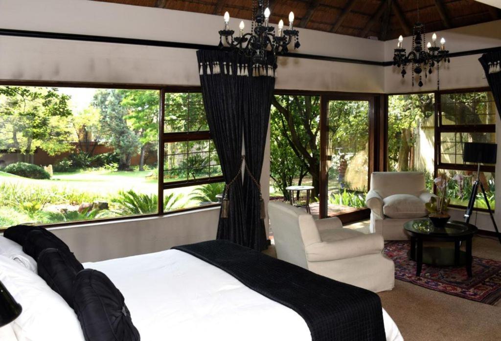 Lourie Lodge Sandton Eksteriør bilde
