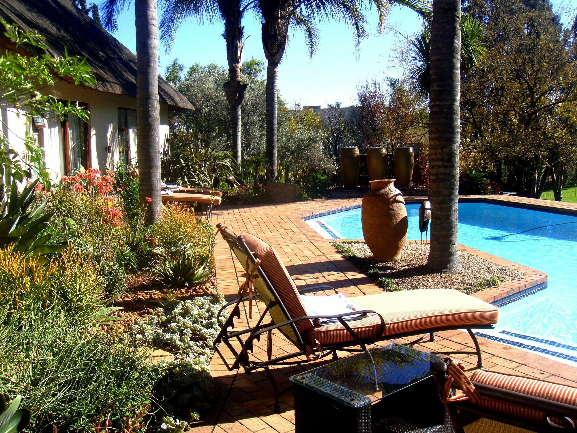 Lourie Lodge Sandton Eksteriør bilde