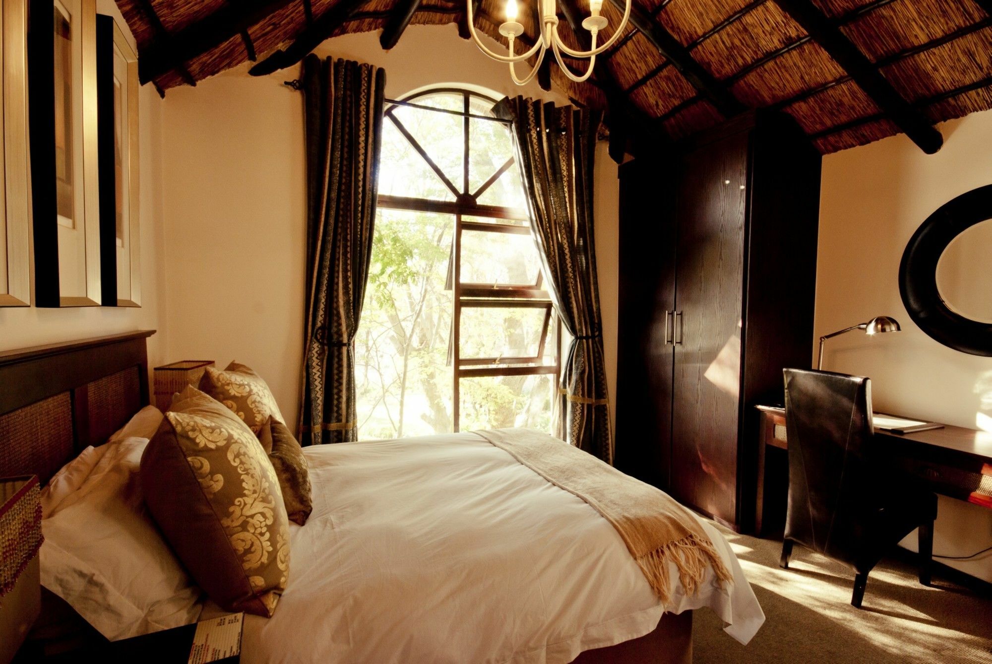 Lourie Lodge Sandton Eksteriør bilde