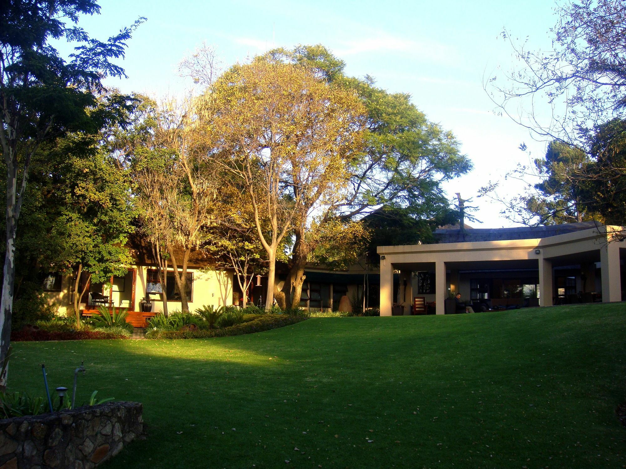 Lourie Lodge Sandton Eksteriør bilde