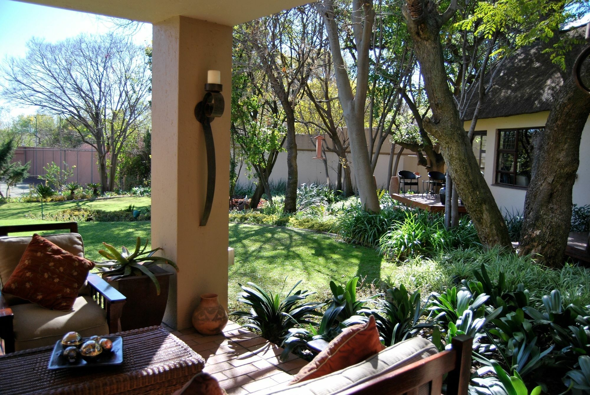 Lourie Lodge Sandton Eksteriør bilde